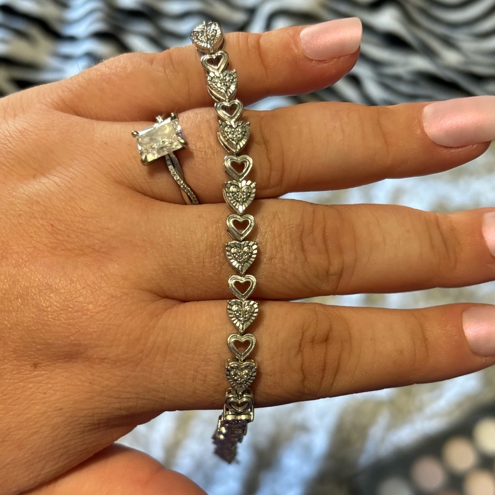 Silver Heart Bracelet
